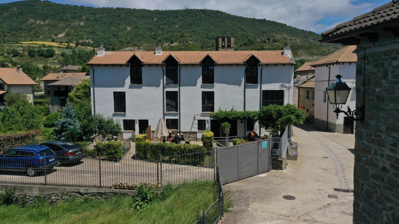 Апартаменты Casas Pirineos Сабиньяниго Экстерьер фото